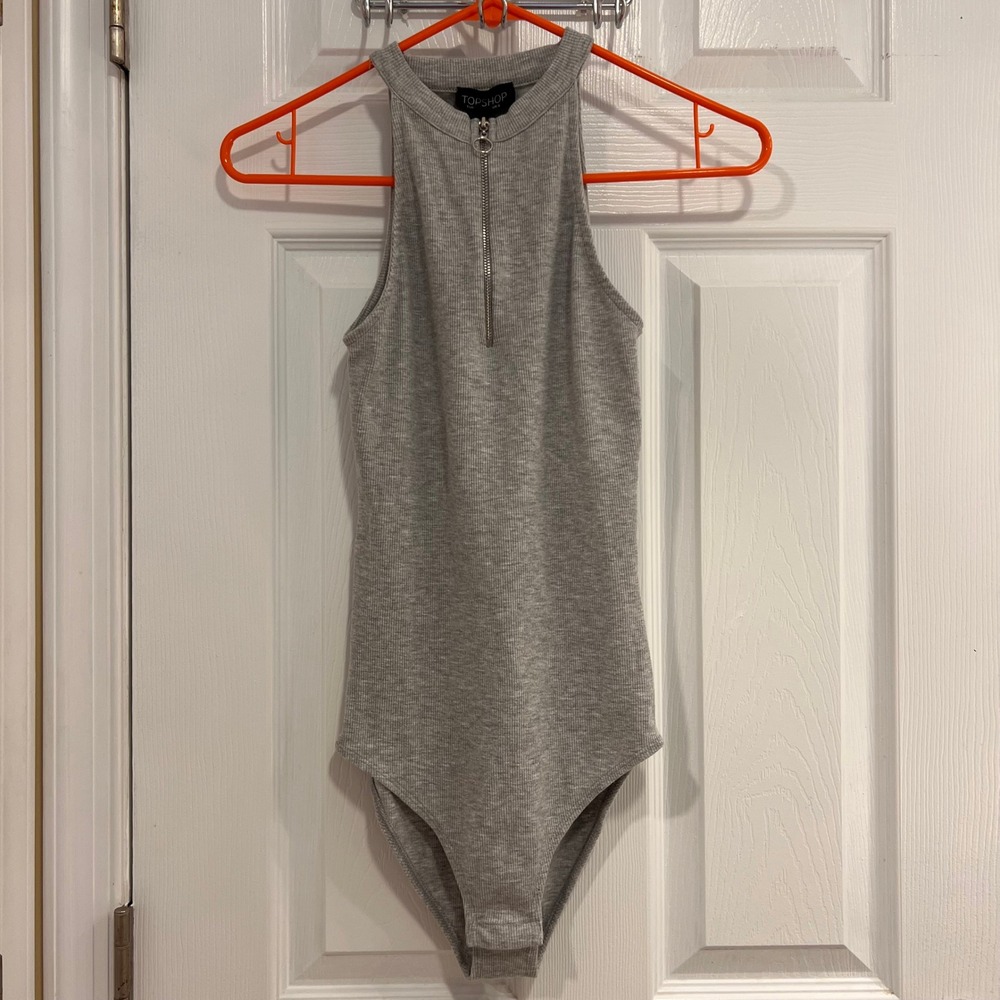 TOPSHOP‎ Ribbed Grey Halter Neck Zip Front Bodysuit